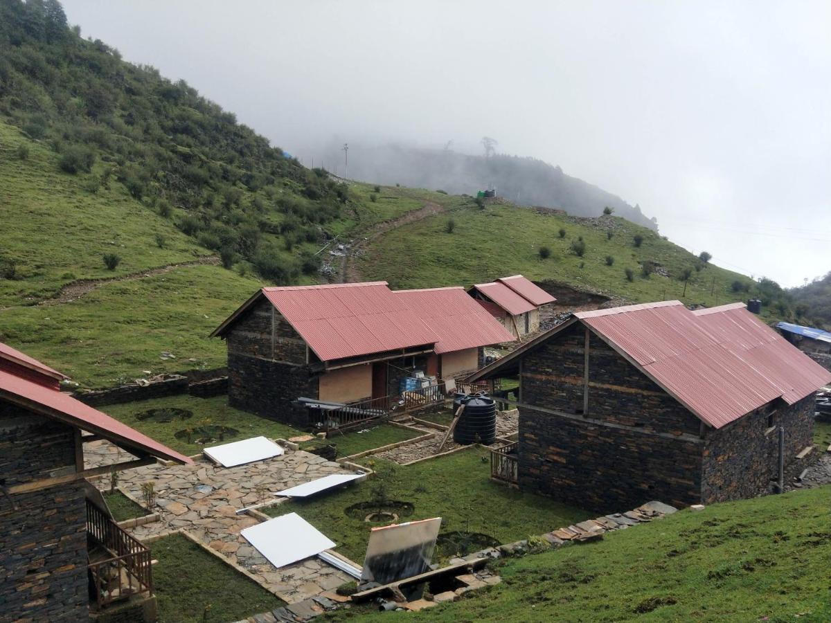 Tripura Resort Kalinchowk Charikot Exterior foto